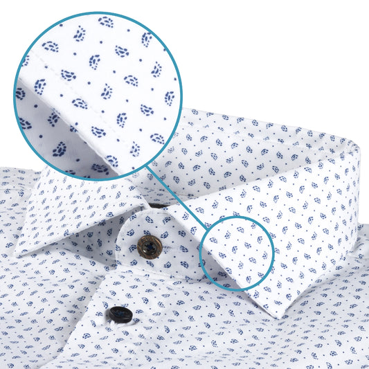 Italienisches Designer Langarm Herren-Hemd von KARL MOMMOO in weiß mit feinem dunkelblauem Muster. Aus Baumwolle mit Elasthan in der Modern Fit Passform. Gefertigt in Italien. Detailansicht Kragen und Material bzw. Muster.