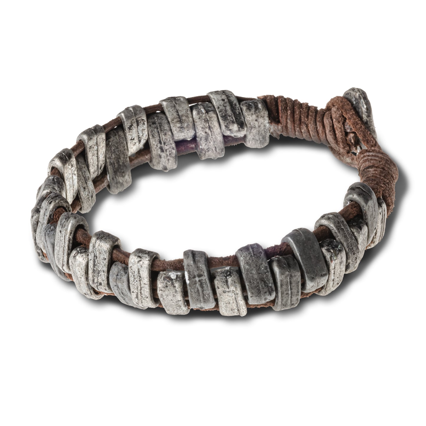 Herren-Armband aus massiver Metall-Optik mit Lederbandführung in braun