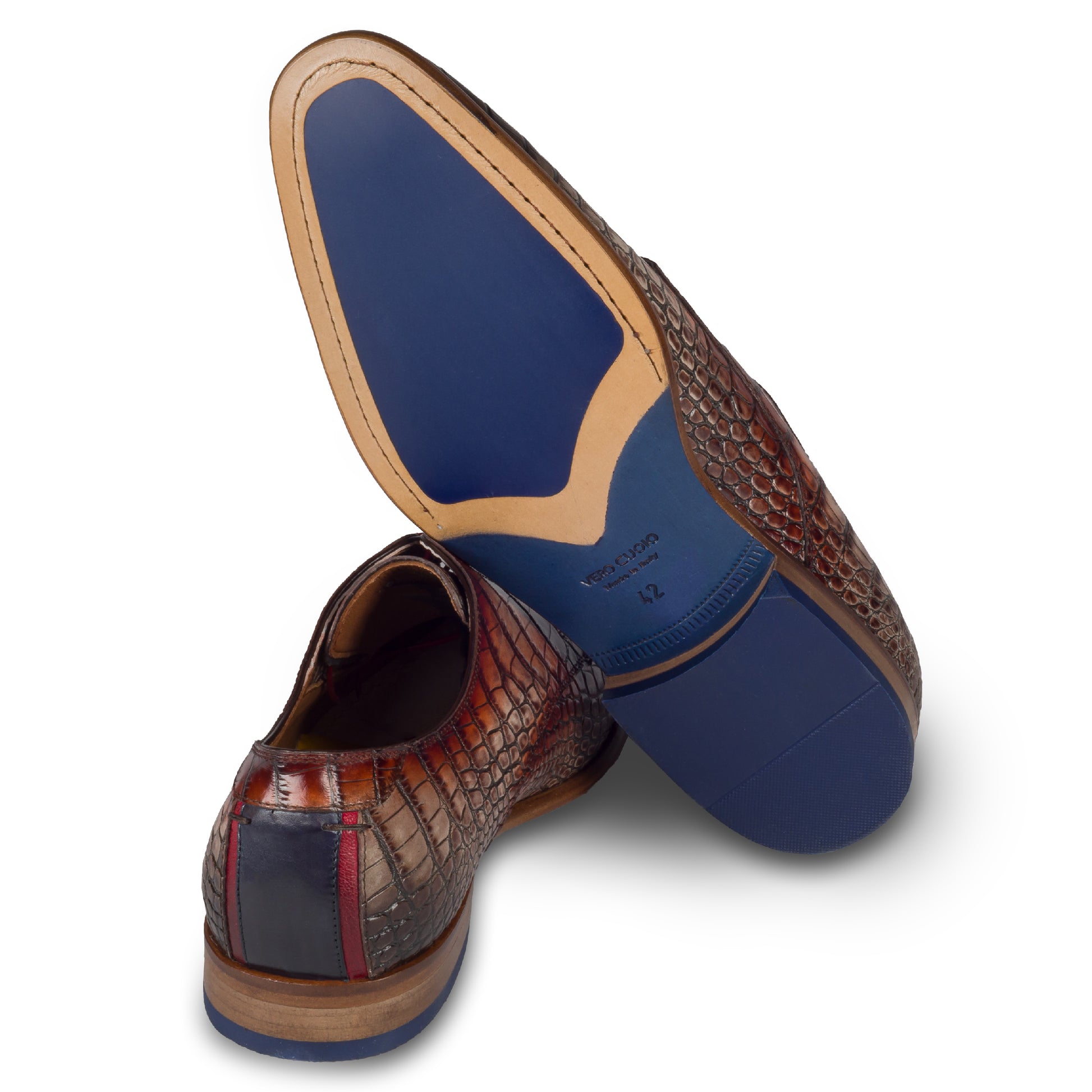 Lorenzi - Extravaganter Herren Derby Schnürschuh aus Kalbsleder in Reptil-Optik schwarz-grau/rot. Handgefertigt und Durchgenäht. Ansicht der Ferse und Sohlenunterseite.