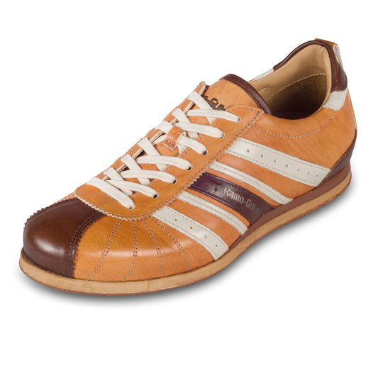 KAMO-GUTSU Herren Sneaker, Kalbsleder, braun Retro-Optik, Modell TIFO-049 siena + testa di moro, schräge Ansicht linker Schuh