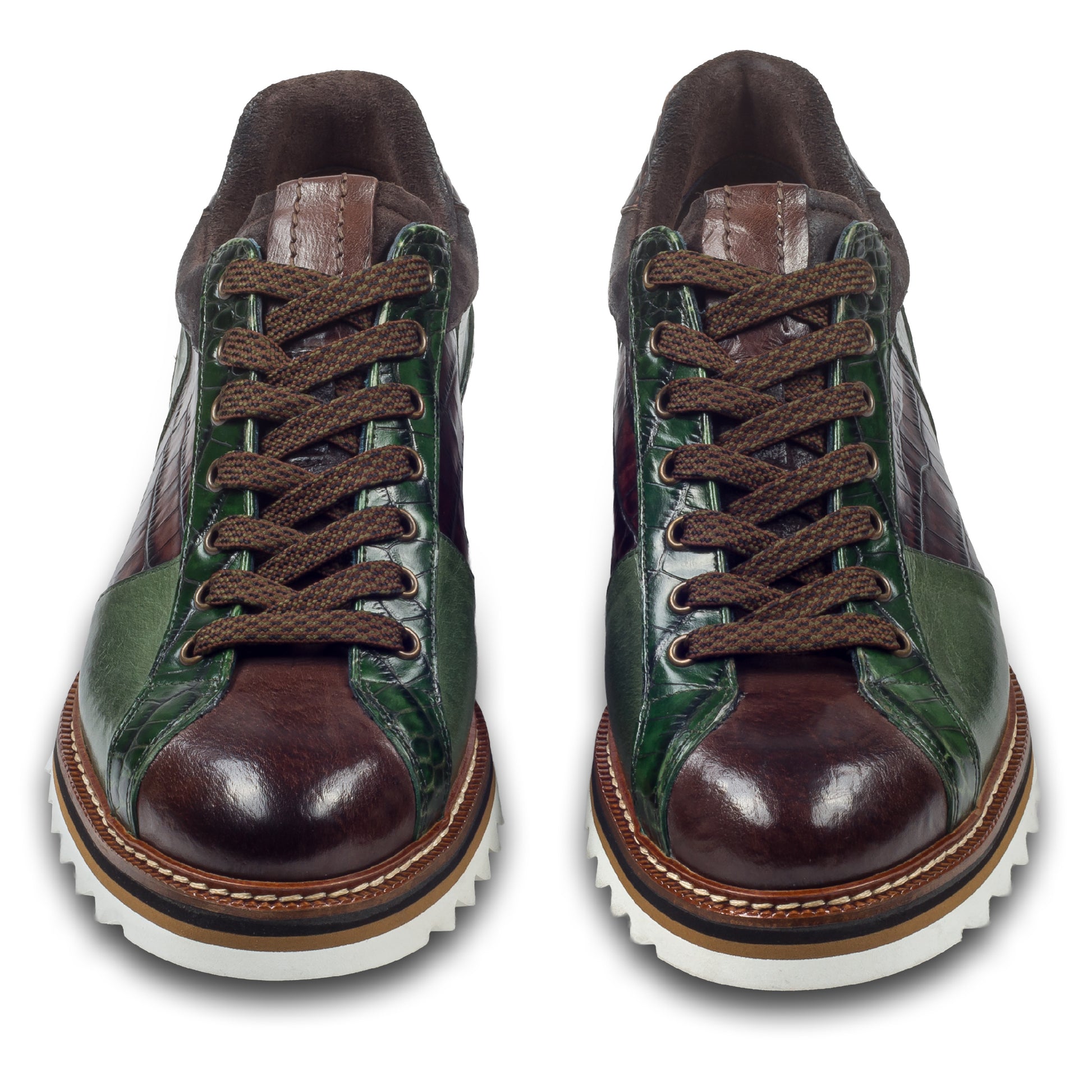 LORENZI Sneaker Herren in grün/braun, Kalbsleder mit Reptilprägung, stonewashed-Optik. Handgefertigt in Italien. Paarweise Ansicht von vorne