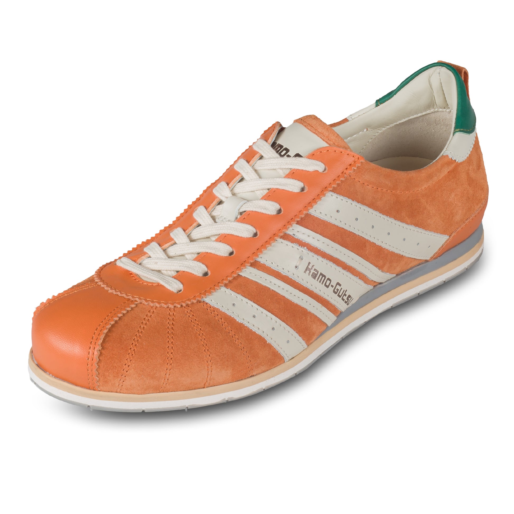 KAMO-GUTSU Herren-Sneaker / Schnürer, Wildleder orange mit weiß, TIFO-046 arancio Combi. Ansicht linker Schuh schräg