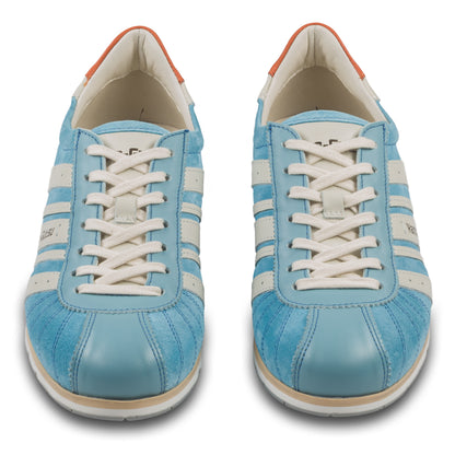 KAMO-GUTSU Sneaker Herren blau/weiß. Wildleder & Glattleder, Modell TIFO-046 cielo. Handgefertigt in Italien. Paarweise Ansicht von vorne