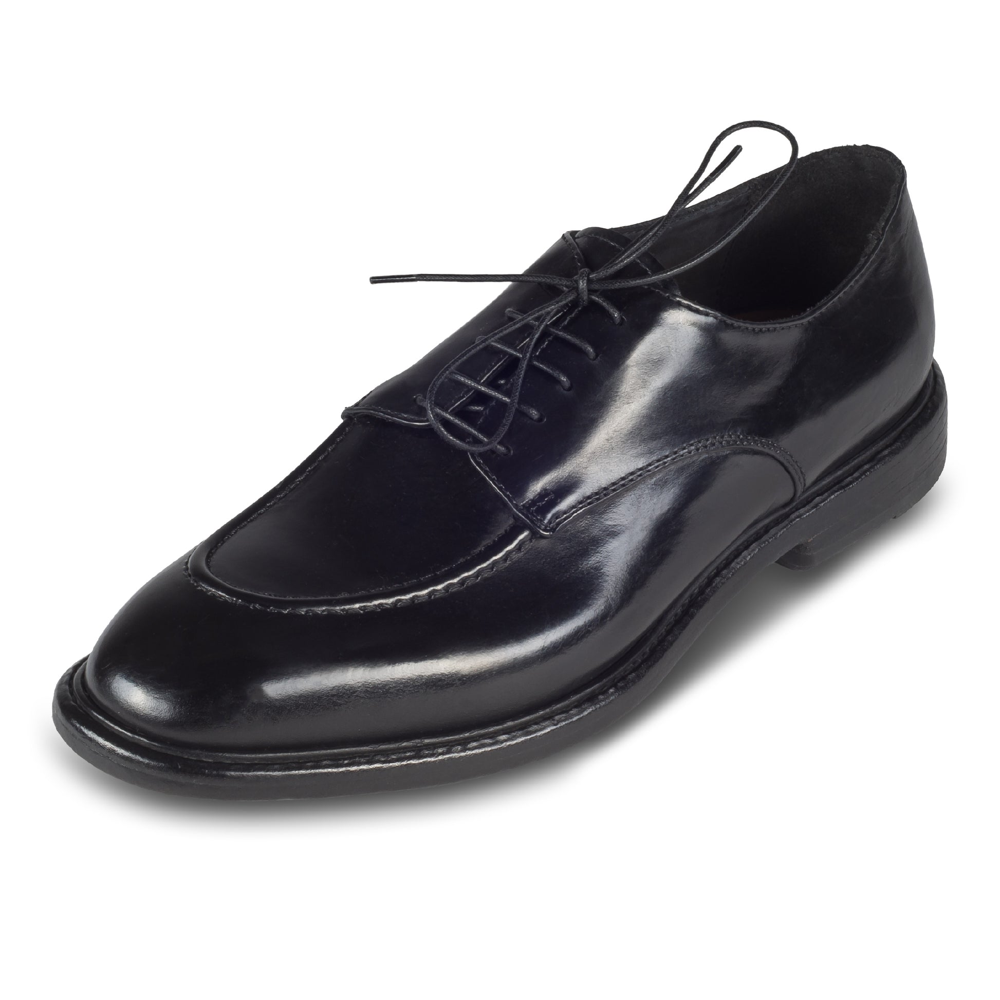 Lemargo Herren Schnür-Halbschuhe, schwarz, Kalbsleder im Vintage-Look. Handgefertigt und Durchgenäht. Ansicht linker Schuh schräg