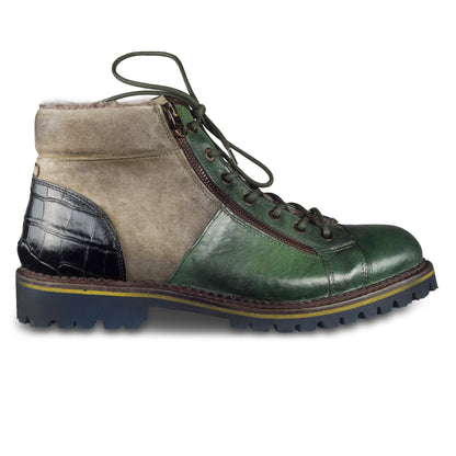 LORENZI Winterstiefelette Herren mit Lammfell & Reißverschluß, grün – Kalbsleder stonewashed. Handgefertigt / durchgenäht in Italien. Ansicht Außenseite rechter Schuh