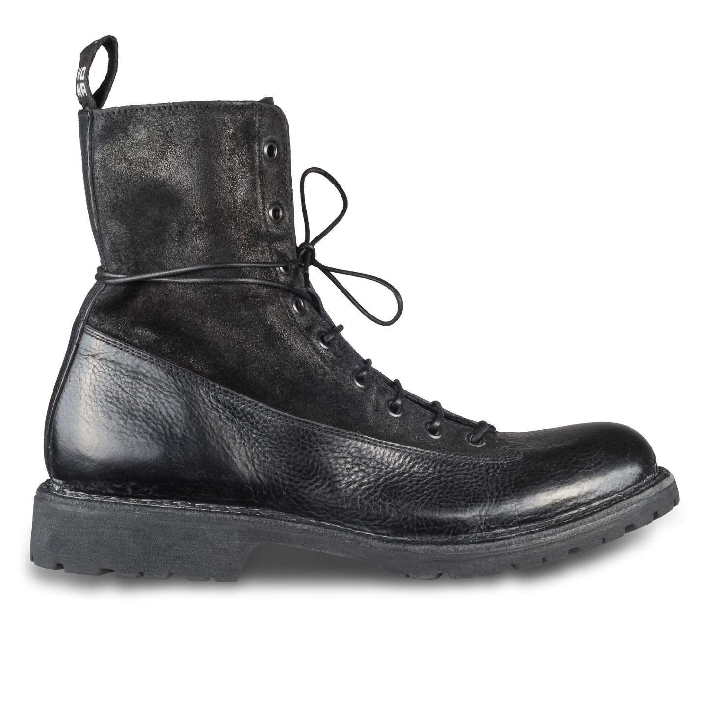 MOMA Schnürstiefelette Herren mit Reißverschluß, schwarzes Glattleder mit Wildleder. Handgefertigt / durchgenäht in Italien. Ansicht Außenseite rechter Schuh