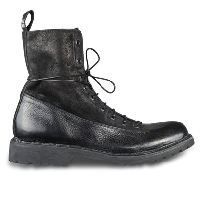 MOMA Schnürstiefelette Herren mit Reißverschluß, schwarzes Glattleder mit Wildleder. Handgefertigt / durchgenäht in Italien. Ansicht Außenseite rechter Schuh