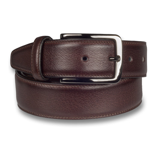 Anzuggürtel Rindleder von "FLECS", dunkelbraun, 3.5 cm breit, Schließe silber. Zusammengerollte Ansicht. Bei SISENTO